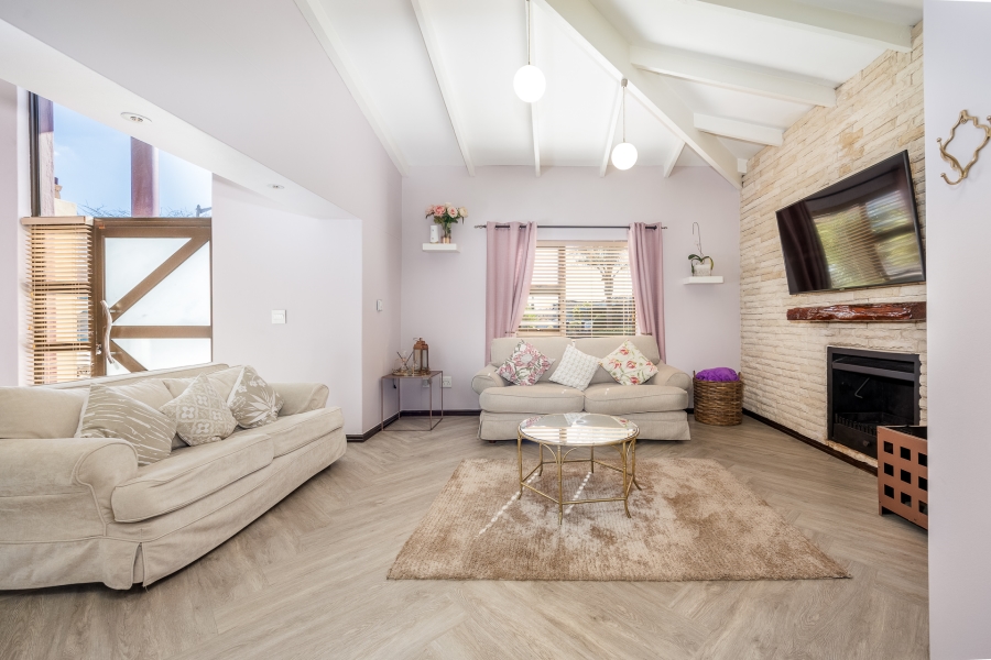 4 Bedroom Property for Sale in Rouxville Western Cape